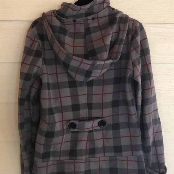 J J Basics Sweater MEDIUM - Picture 2 of 4